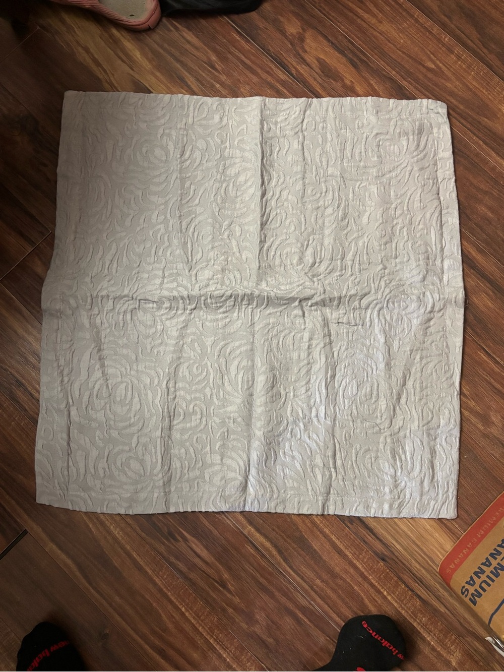 Liz Claiborne sage green gray pillow sham coer 27x27.5 preppy luxury